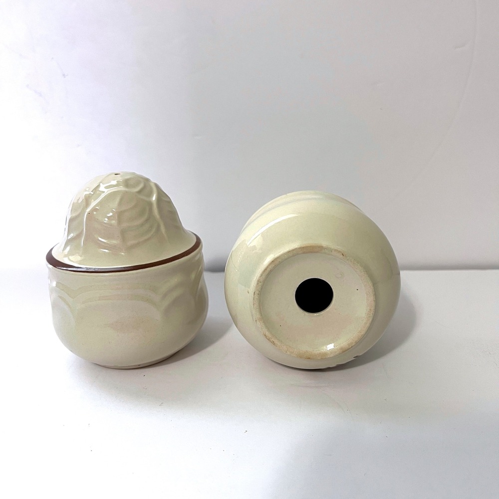 Vintage Ceramic Floral Salt and Pepper Shakers‎ Set Kitchen Decor Cottagecore - Picture 2 of 4